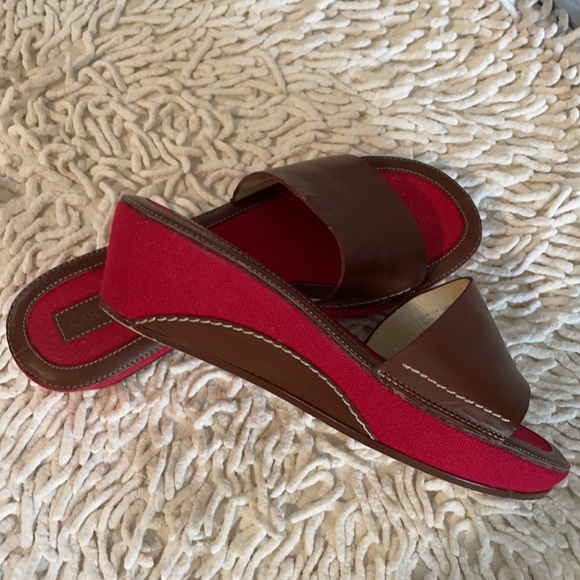 Sandals - Picture 4 of 5